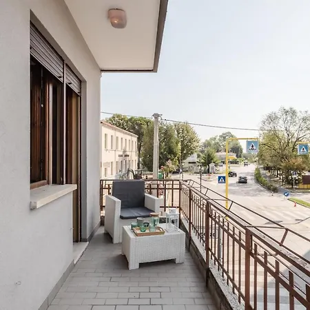 Apartment San Vincenzo 3 *