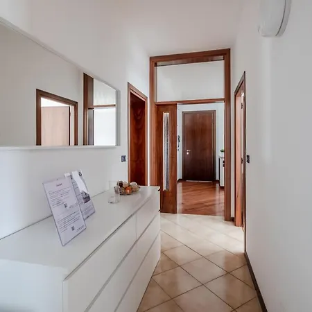 San Vincenzo 3 *